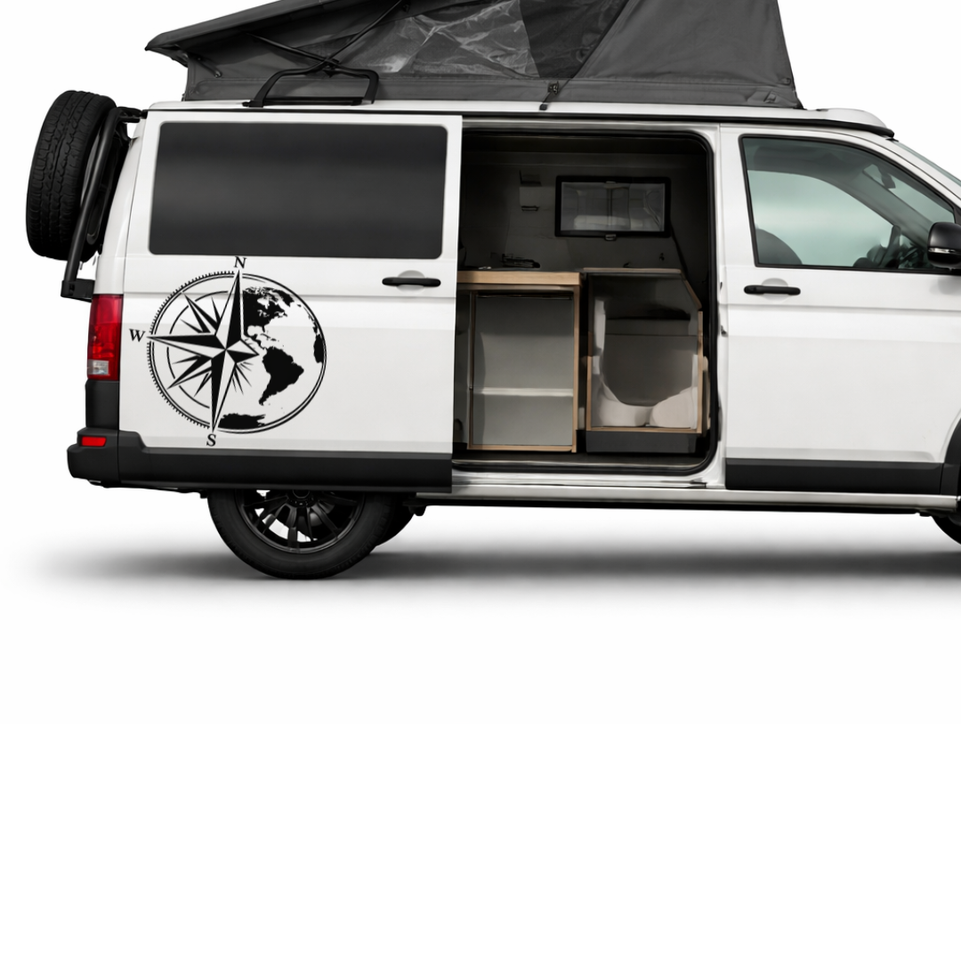 Kompass & Weltkugel – Camper Aufkleber