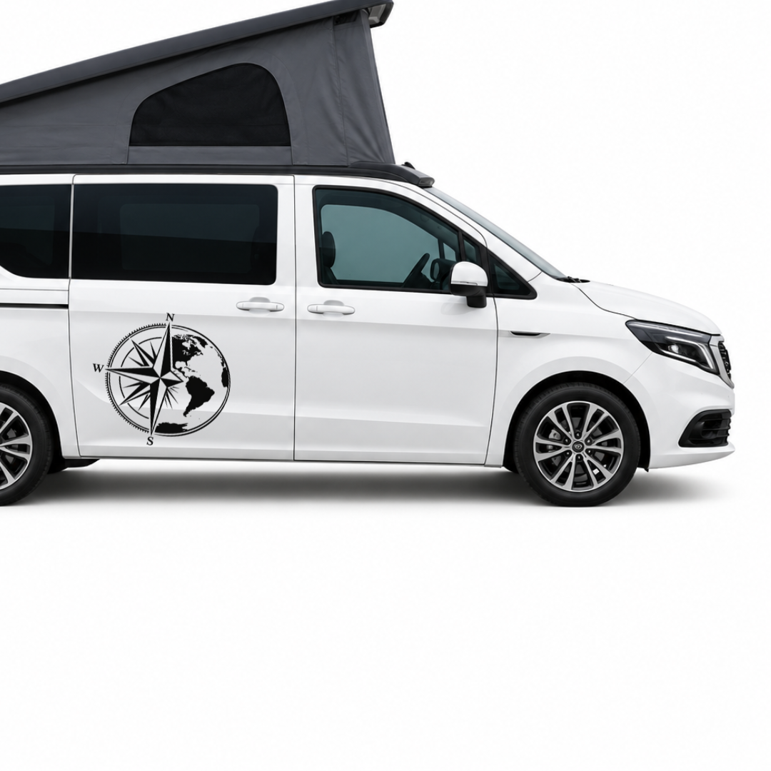 Kompass & Weltkugel – Camper Aufkleber