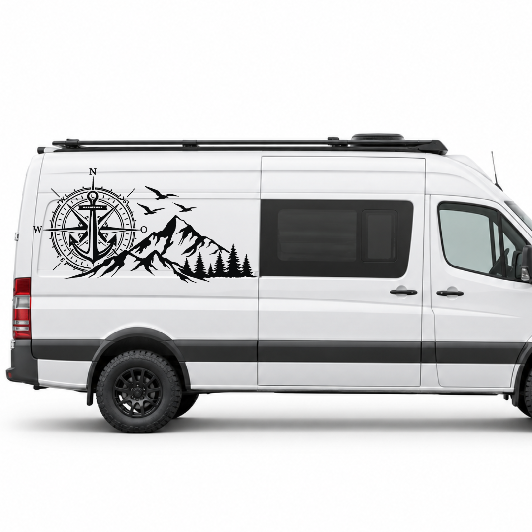 Camper Aufkleber Kompass Anker Berge & Wald