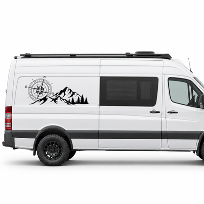 Camper Aufkleber Kompass Berge & Wald