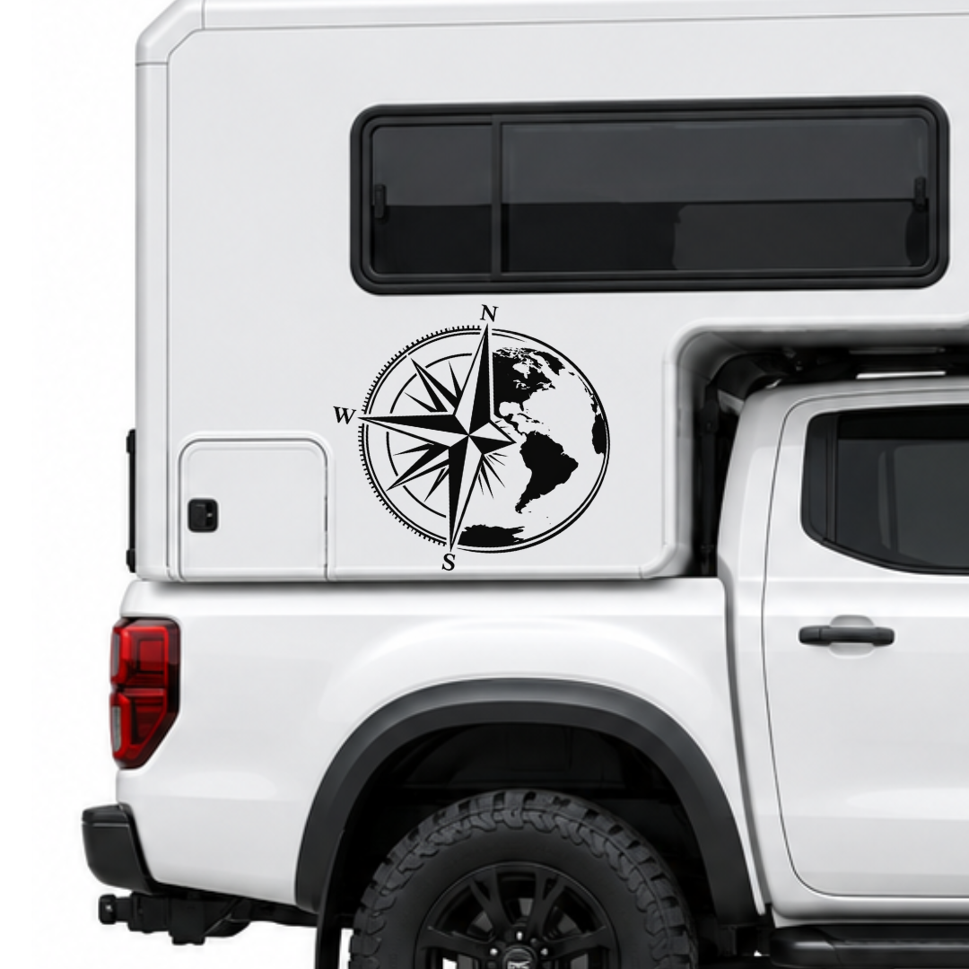 Kompass & Weltkugel – Camper Aufkleber